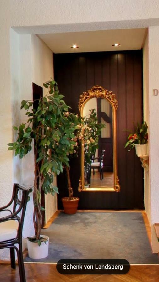 & Restaurant Schenk Von Landsberg 3* Teupitz