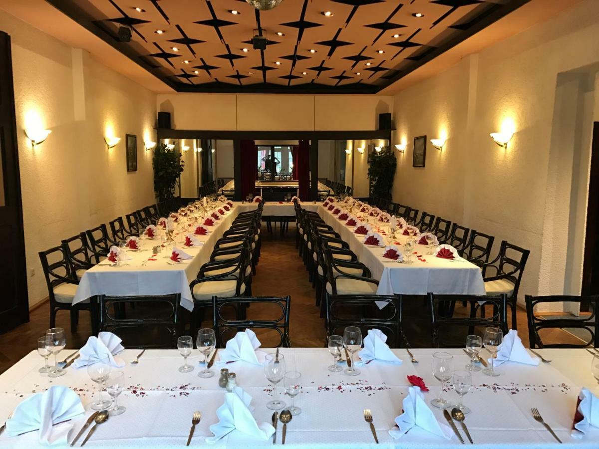 Hotel & Restaurant Schenk Von Landsberg 3*